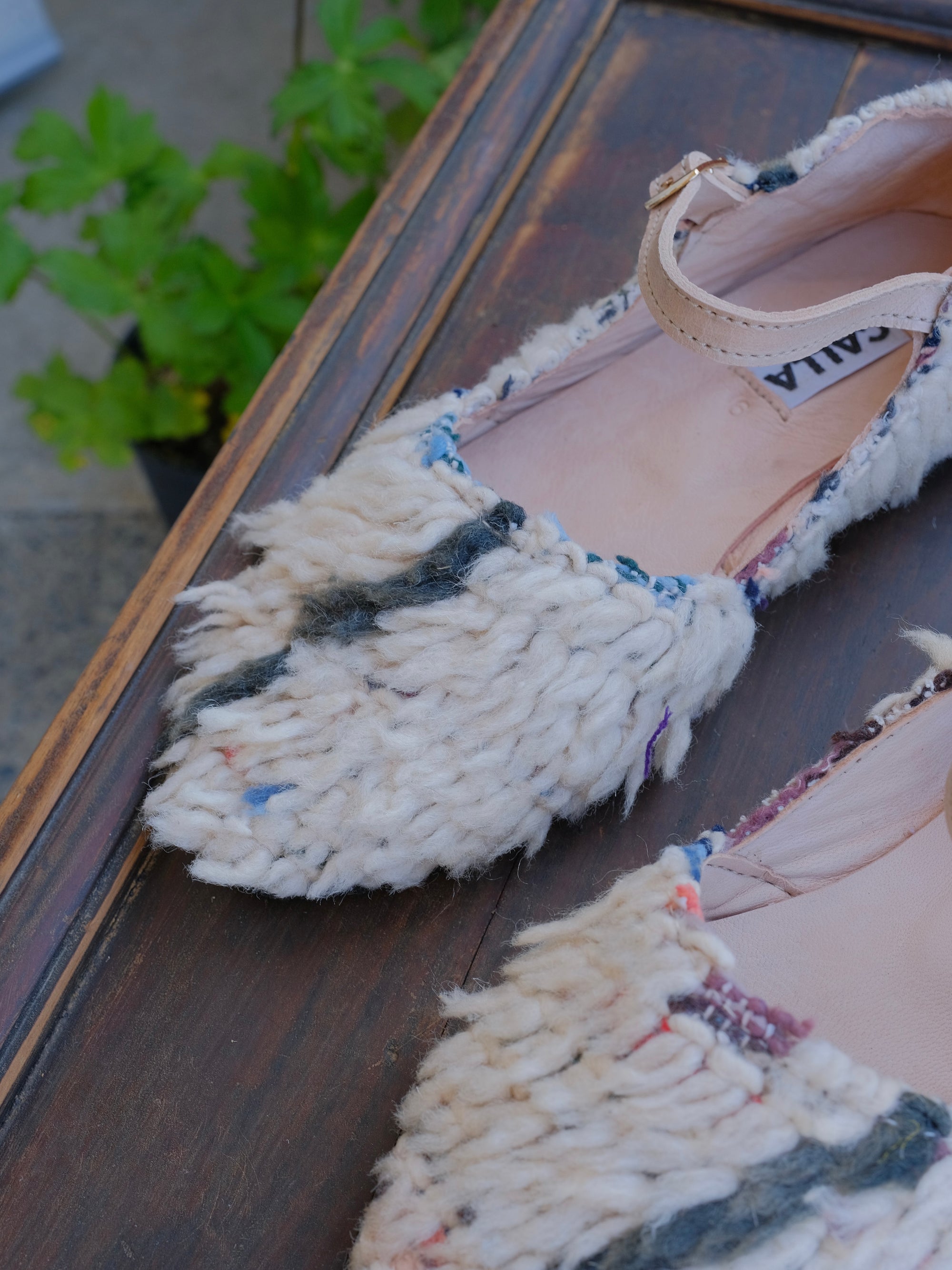 Mary Jane Babouche size 9