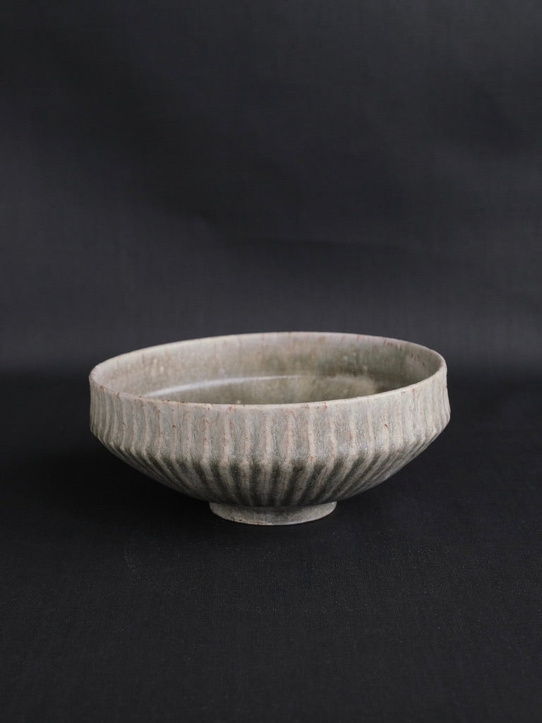 Pleated Bowl 04 by Aura May