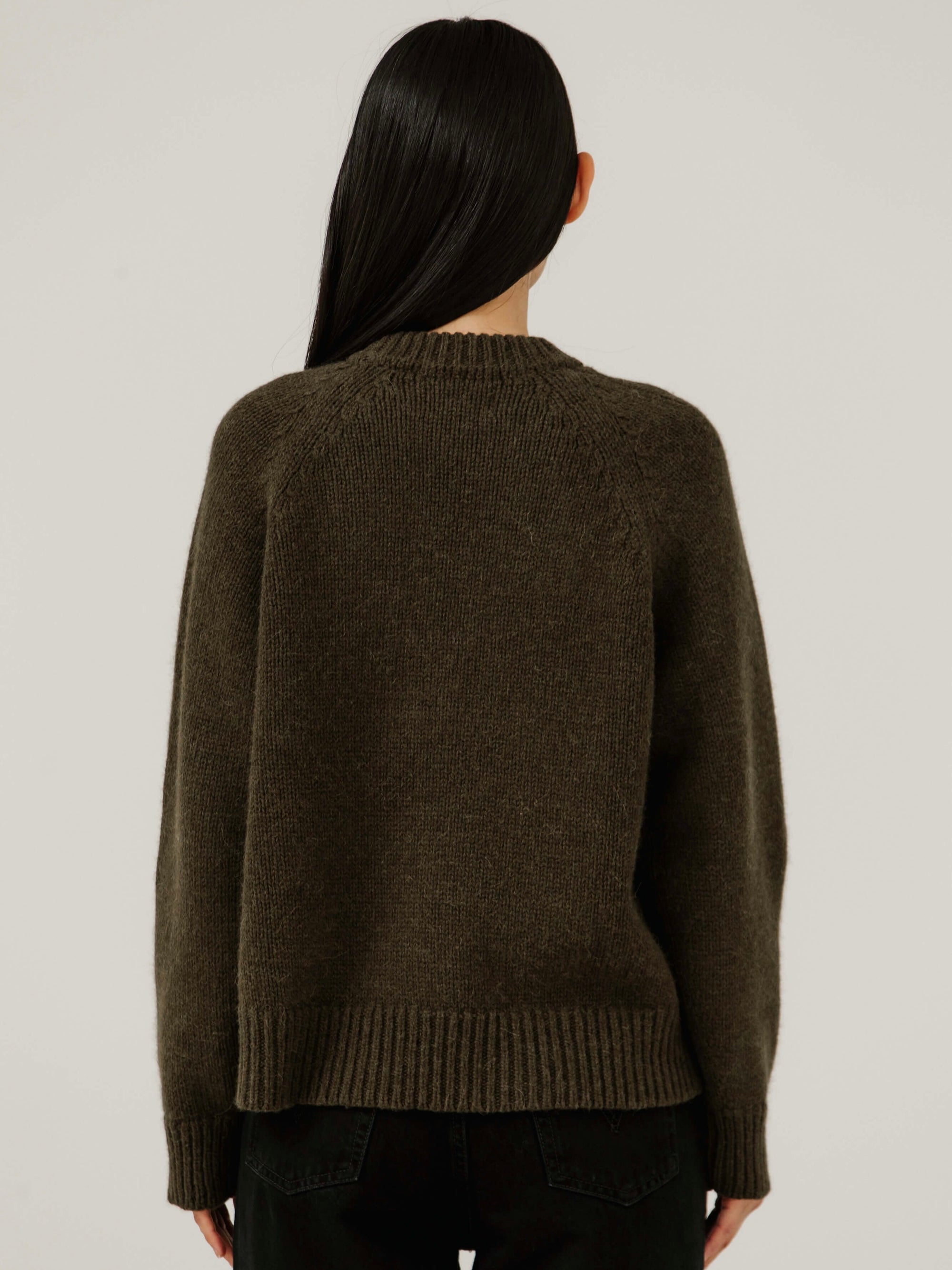 Classic Oversized Crewneck in Olive