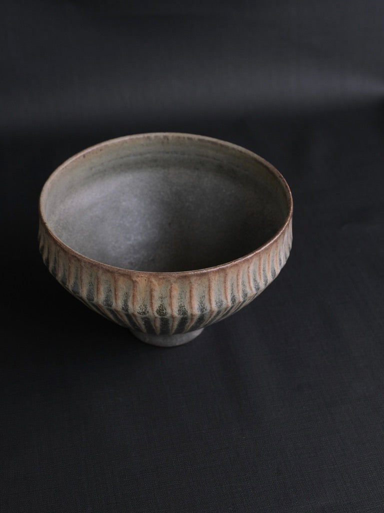 Pleated Bowl 02 by Aura May