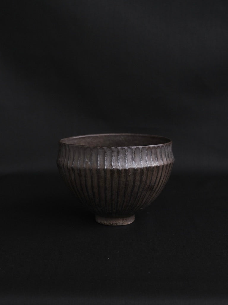 Pleated Bowl 01 by Aura May