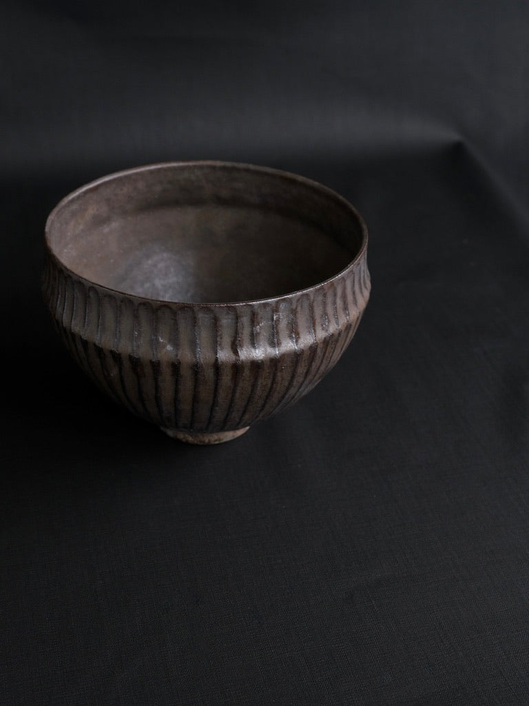 Pleated Bowl 01 by Aura May