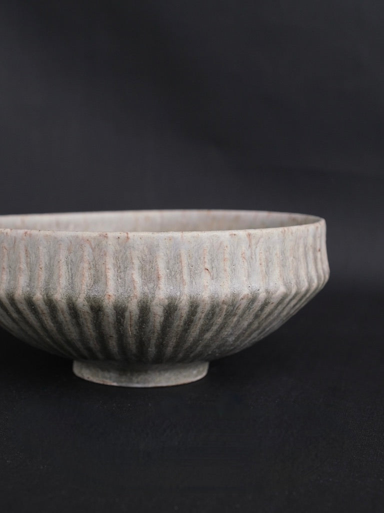 Pleated Bowl 04 by Aura May