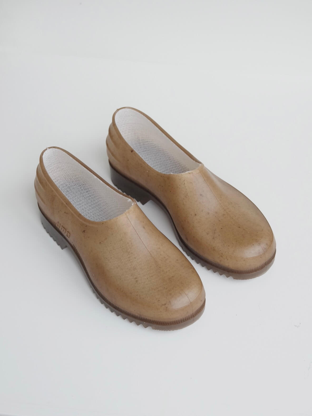 Plasticana Gardana Clog in Hemp – Rhubarb Designs