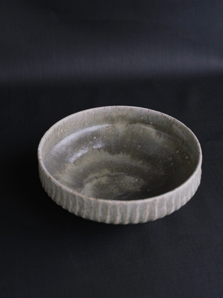 Pleated Bowl 04 by Aura May