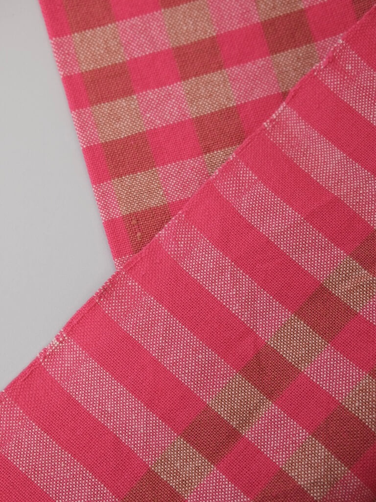 Plaid Napkin Set in Hot Pink