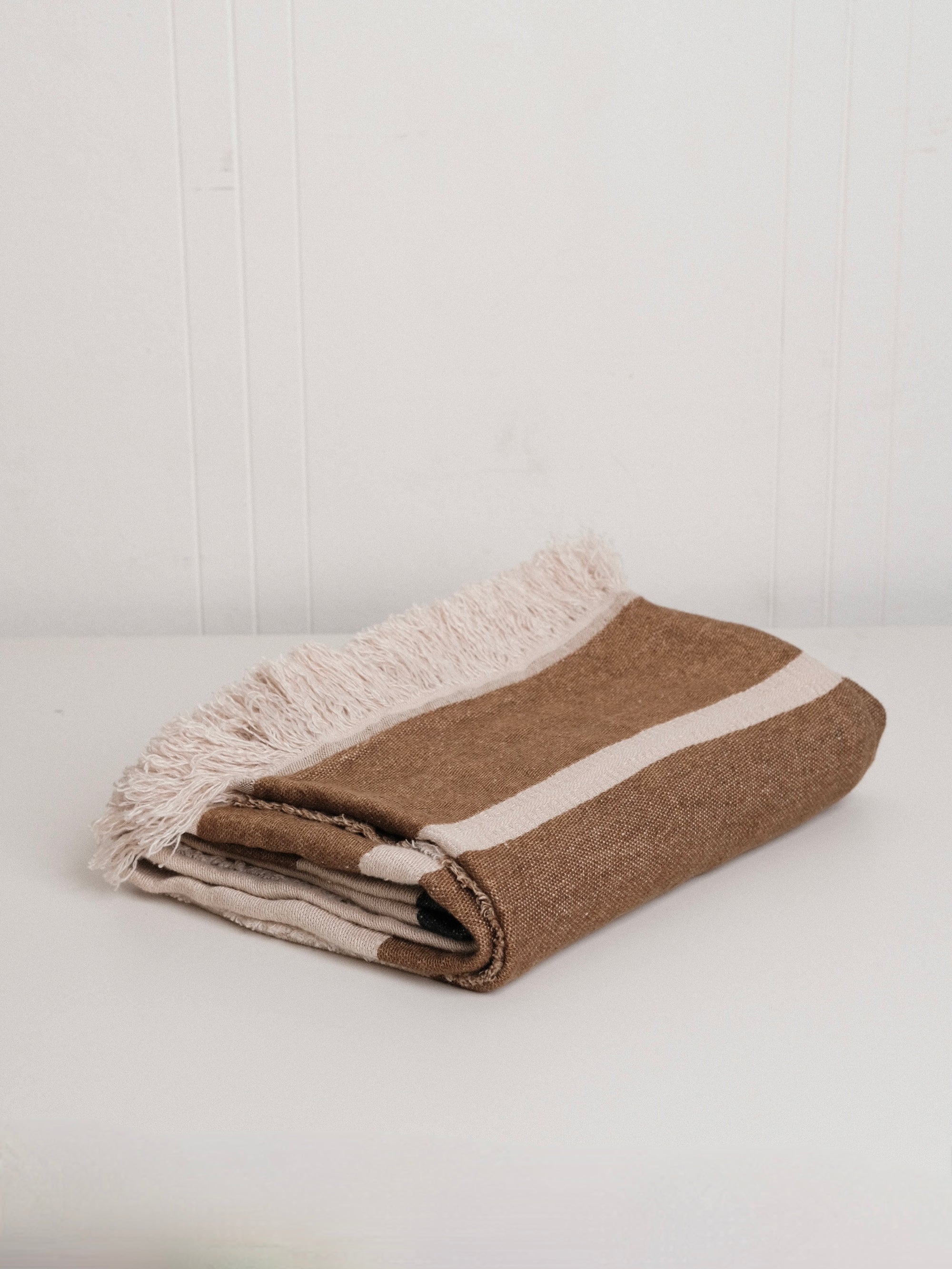 Linen Bath Towel in Dakota Stripe