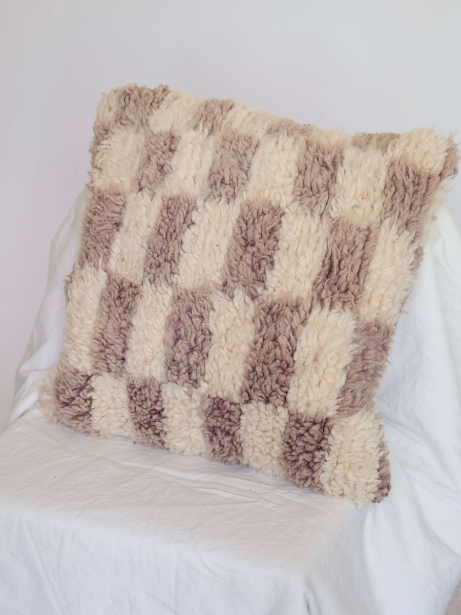 Wool Checkered Pillow in Dusty Rose