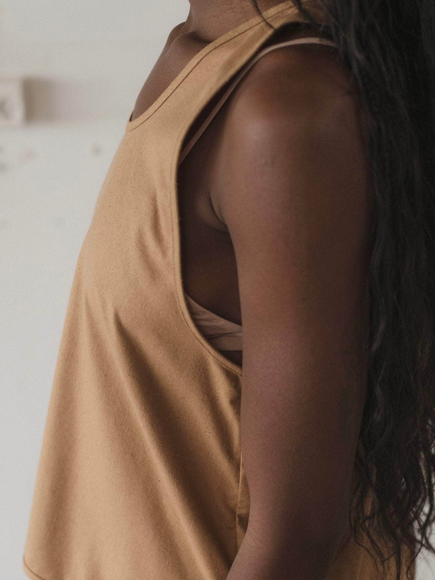 Apron Top in Bath Brown