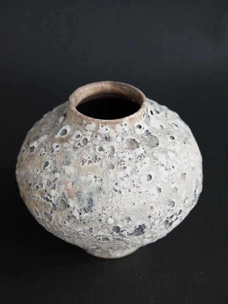Moon Vase 04 by Aura May