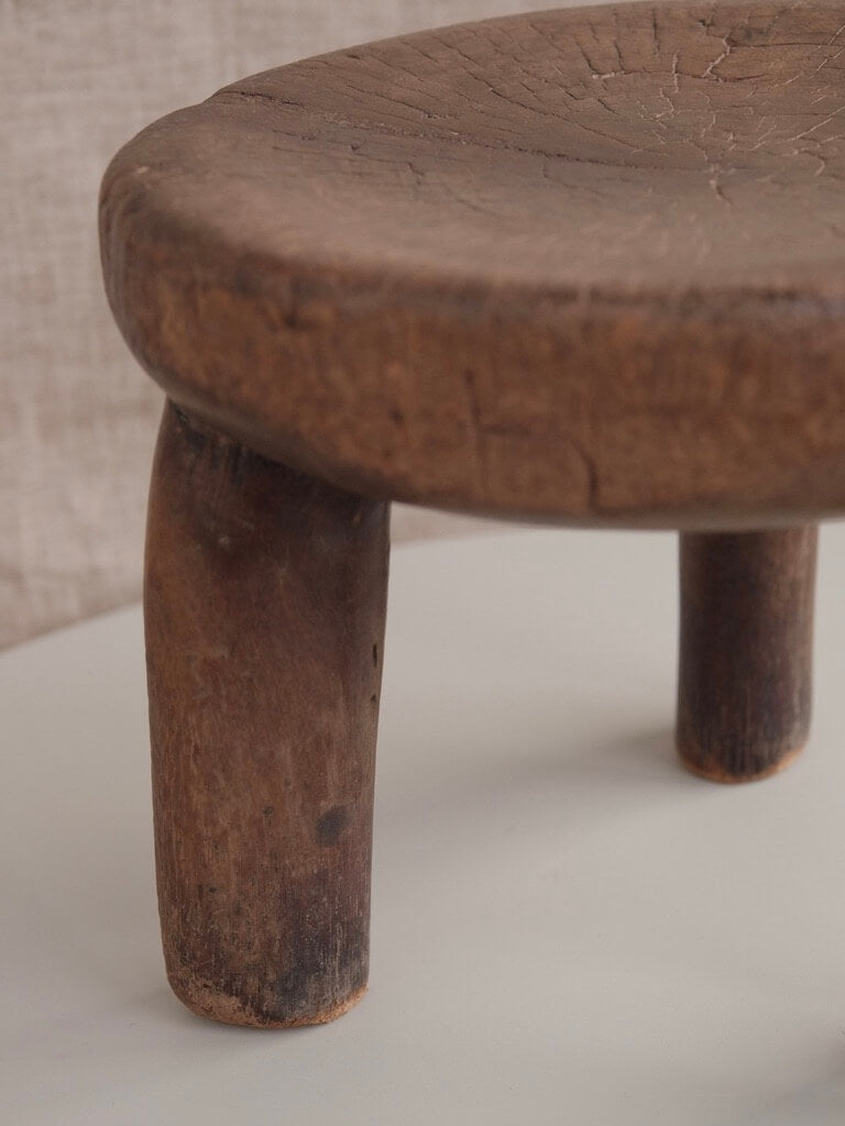 Senofu Stool – Rhubarb Designs