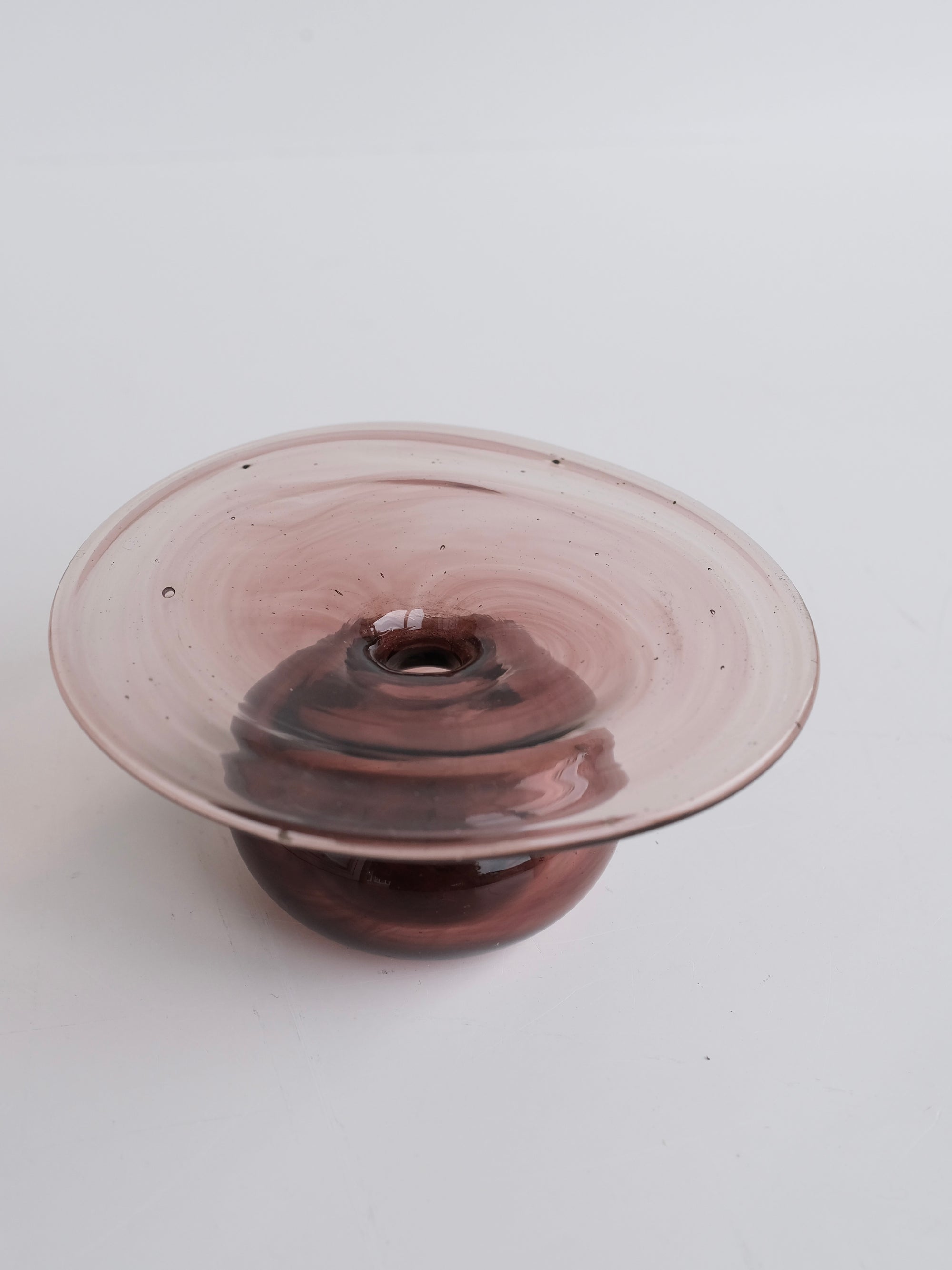 CD Vase in Raspberry by La Soufflerie