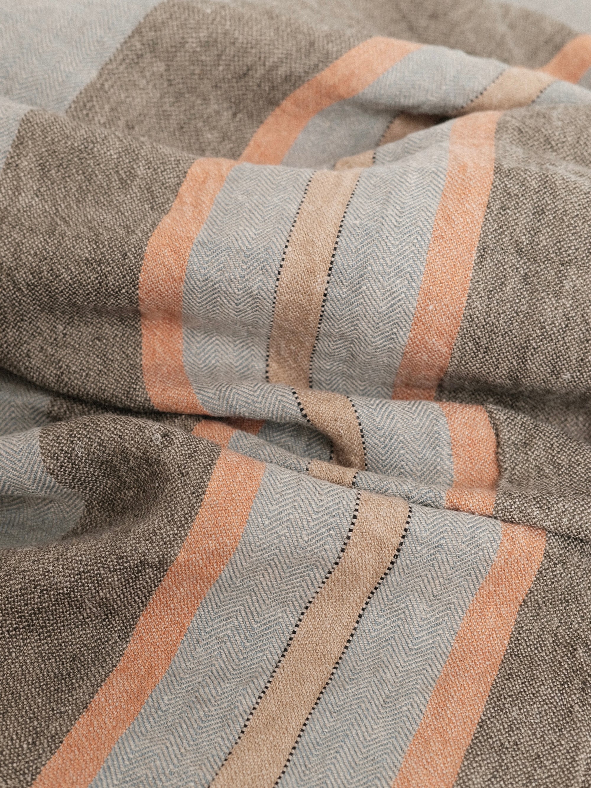 Linen Bath Towel in Multi Stripe