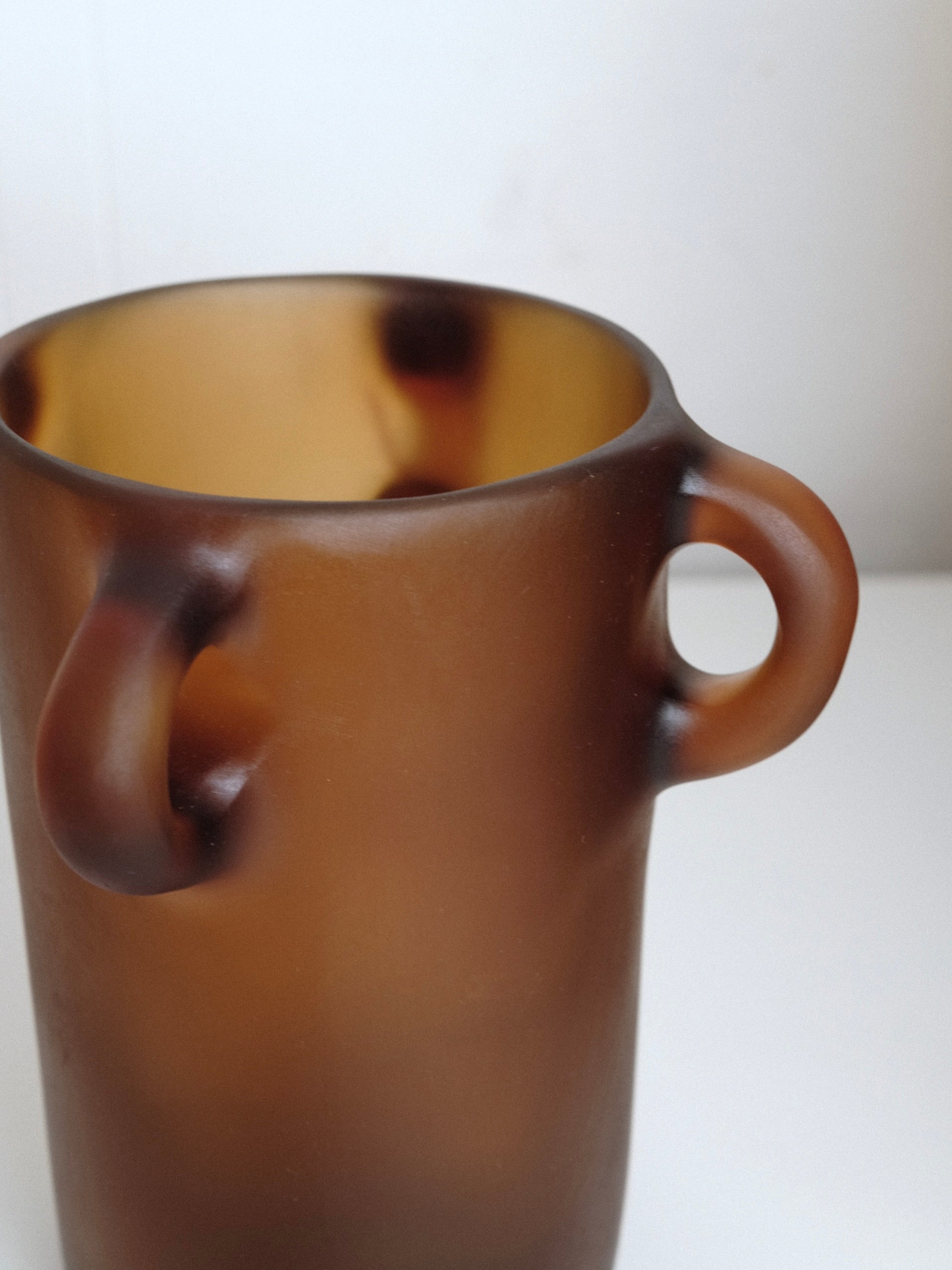 Small Loopy Vase in Amber