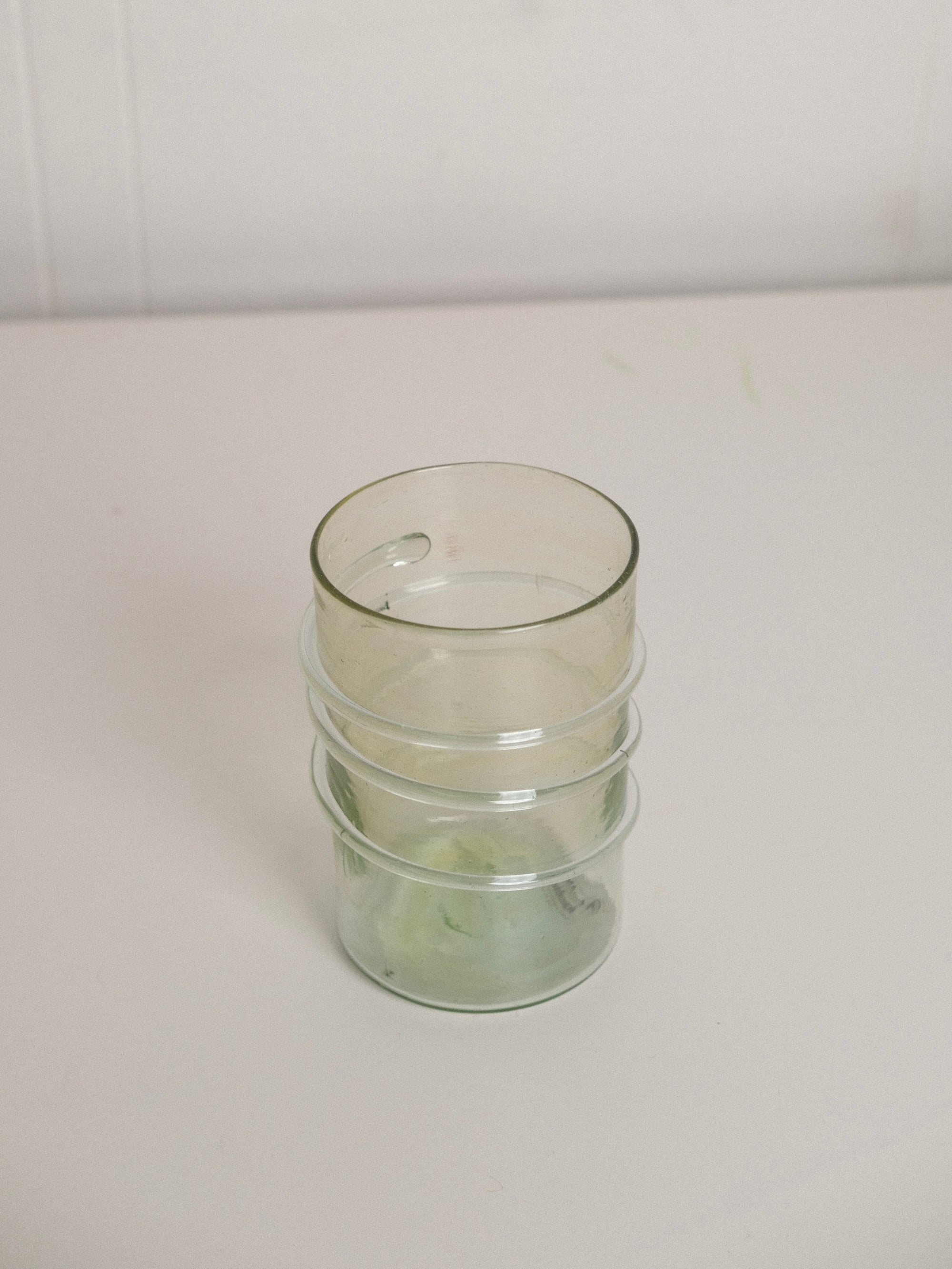 Serpentine Glass