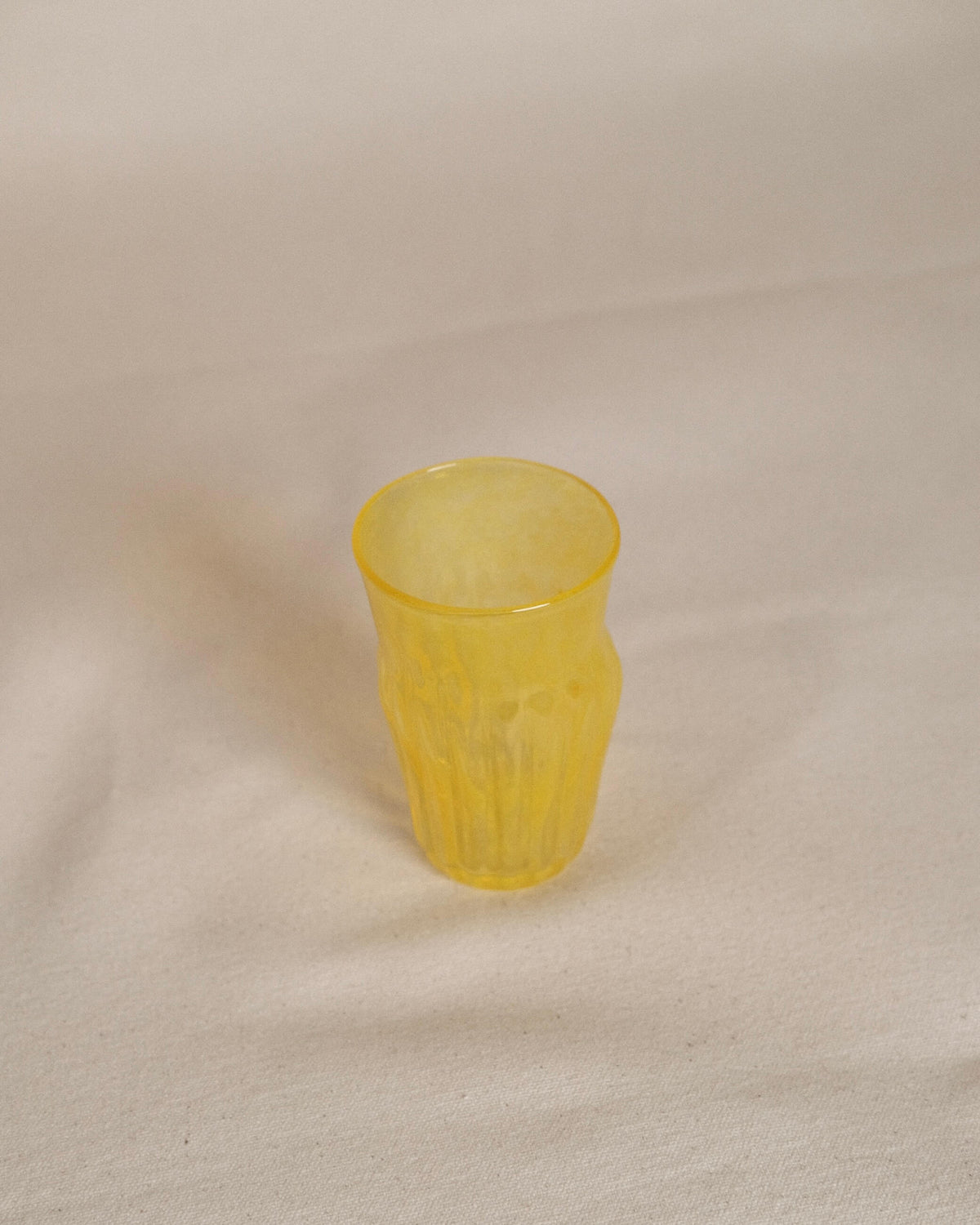 Mervi Glass in Lemon