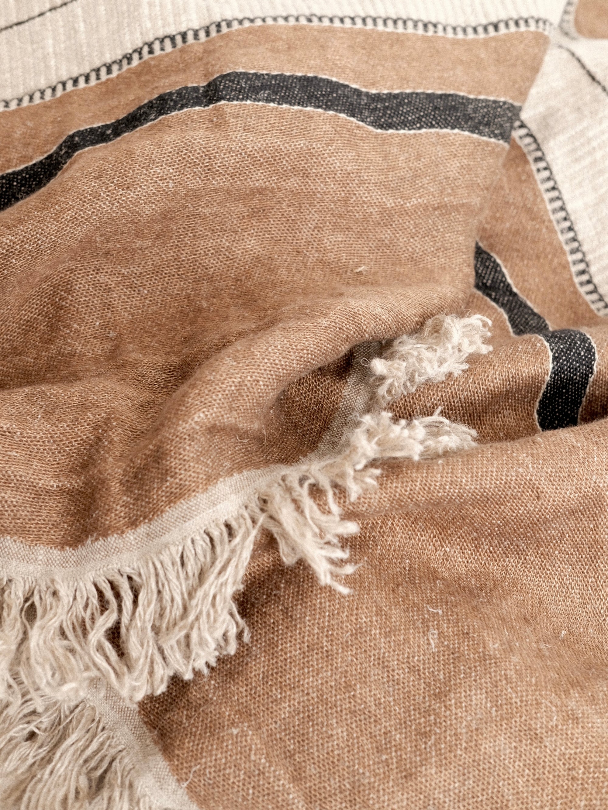 Linen Bath Towel in Bruges Stripe
