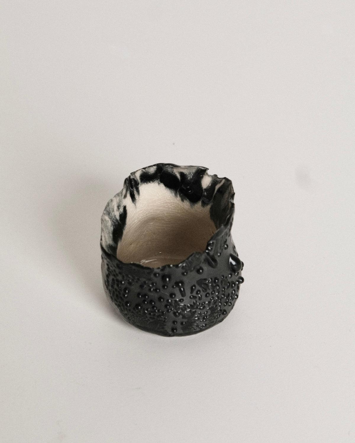 Mini Orb in Black Drip