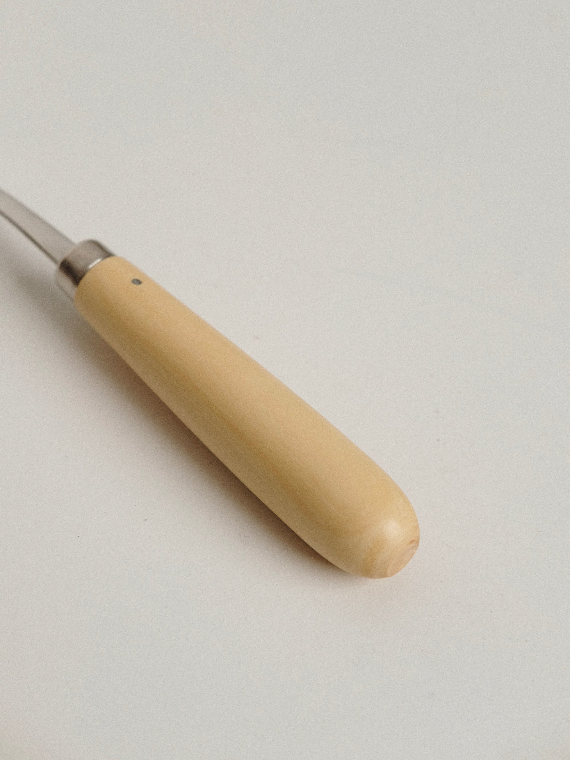 Fork in Boxwood