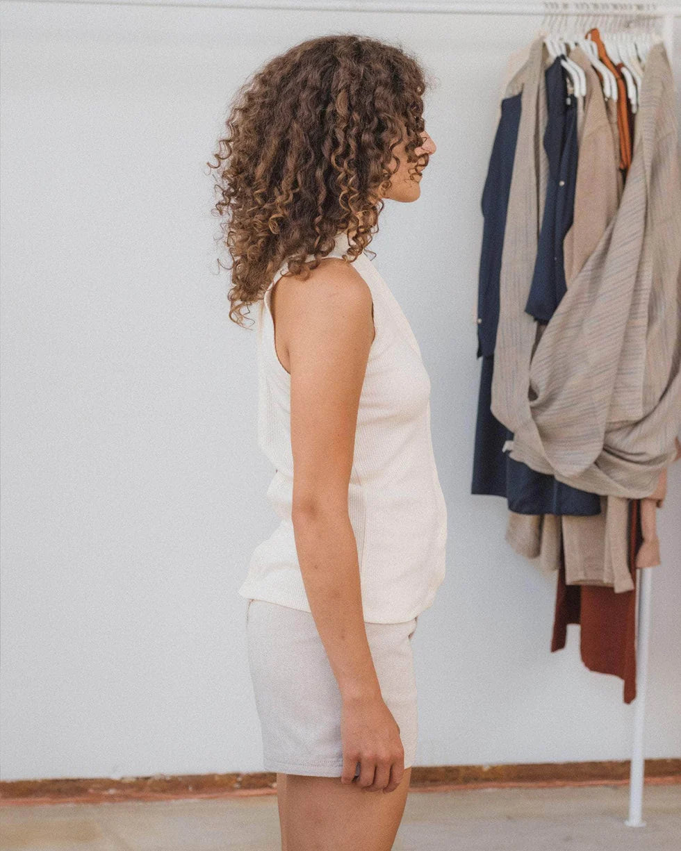 Tav Tank with snaps in Undyed – Rhubarb Designs