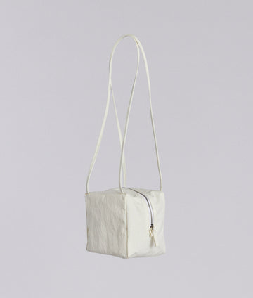 Toast Purse in White Crinkle