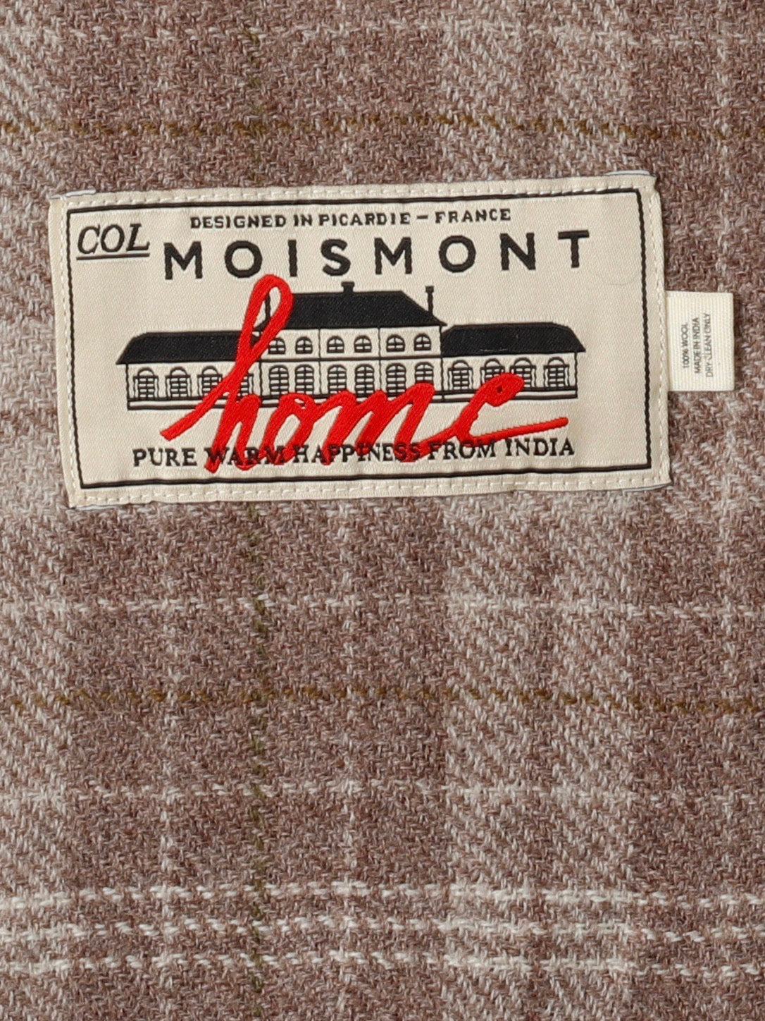 Wool Blanket by Moismont